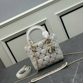 Picture of Dior Lady Handbags _SKUfw153535973fw